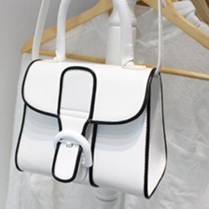 Small square bag